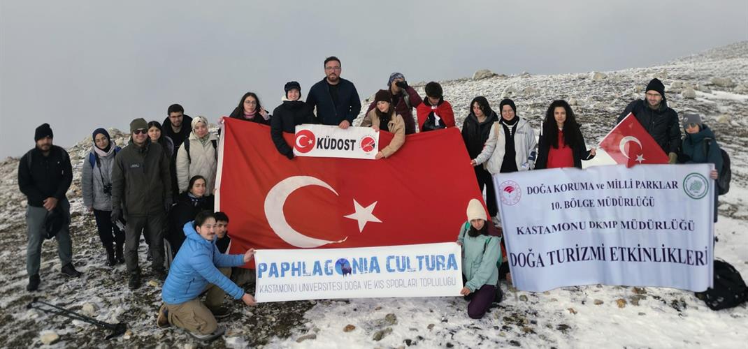 Ilgaz Dağı’nın Zirvesi’ne Cumhuriyet Yürüyüşü…